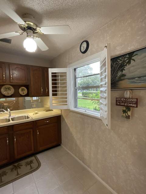 3 Lake Vista Trail #105, Port St. Lucie FL - photo 12 of 42