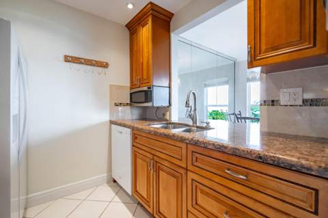 250 NE 20th Street #5260, Boca Raton FL - photo 9 of 27