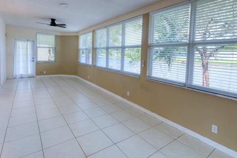7305 NW 58th Court, Tamarac FL - photo 8 of 24