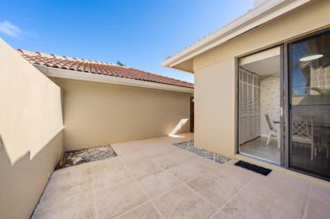 275 Old Meadow Way, Palm Beach Gardens FL - photo 23 of 38