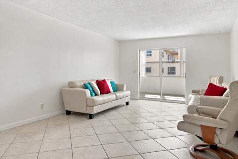 300 NE 26th Avenue #2100, Boynton Beach FL - photo 7 of 20