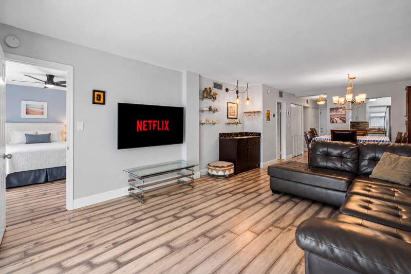 2 bedroom Condominium at 1161 Hillsboro Mile #305, Hillsboro Colonnade Condo, Hillsboro Beach — photo 3