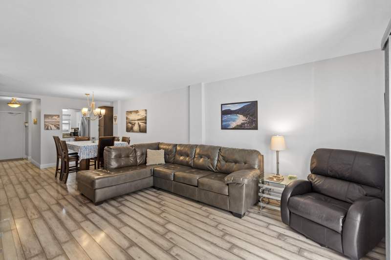 2 bedroom Condominium at 1161 Hillsboro Mile #305, Hillsboro Colonnade Condo, Hillsboro Beach — photo 4