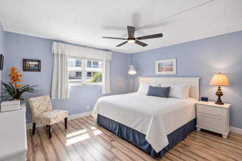 1161 Hillsboro Mile #305, Hillsboro Beach FL - photo 12 of 36