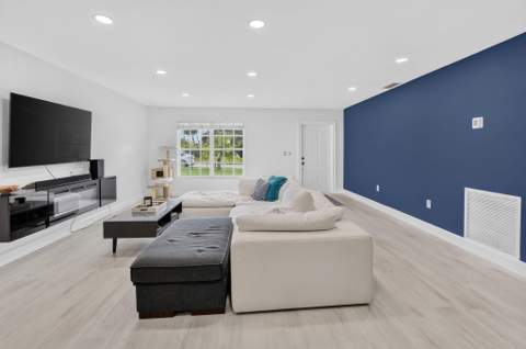 5029 Madison Road, Delray Beach FL - photo 9 of 42