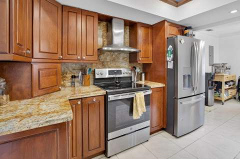 5029 Madison Road, Delray Beach FL - photo 13 of 42