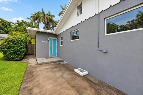 115 SE 2nd Street #1, Dania Beach FL - photo 17 of 27