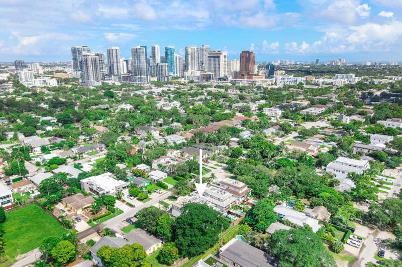 3 bedroom Townhouse at 612 SW 10th Street, River Section Of Croissant Park, Fort Lauderdale — photo 3