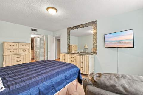 7605 Trent Drive #103-B, Tamarac FL - photo 17 of 34