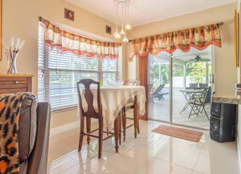 10256 Boca Springs Drive, Boca Raton FL - photo 16 of 18