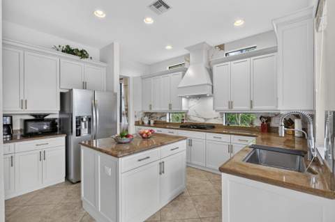 3417 Collonade Drive, Wellington FL - photo 12 of 61