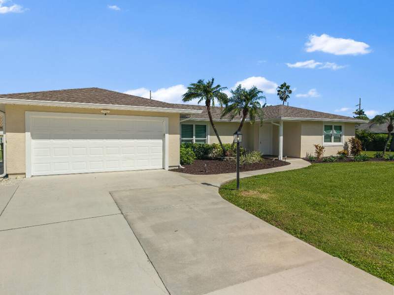 3 bedroom Single Family Residence at 2349 SE Delano Road, South Port St Lucie Unit 6, Port St. Lucie — photo 4