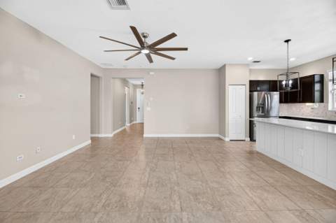 8410 NW Greenbank Circle, Port St. Lucie FL - photo 20 of 62
