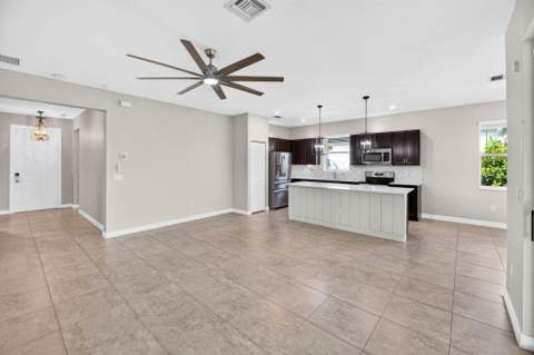 8410 NW Greenbank Circle, Port St. Lucie FL - photo 21 of 62