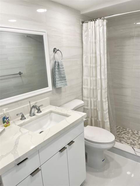 133 N Pompano Beach Boulevard #Apt 105, Pompano Beach FL - photo 17 of 29