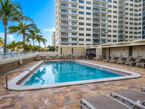 133 N Pompano Beach Boulevard #Apt 105, Pompano Beach FL - photo 22 of 29