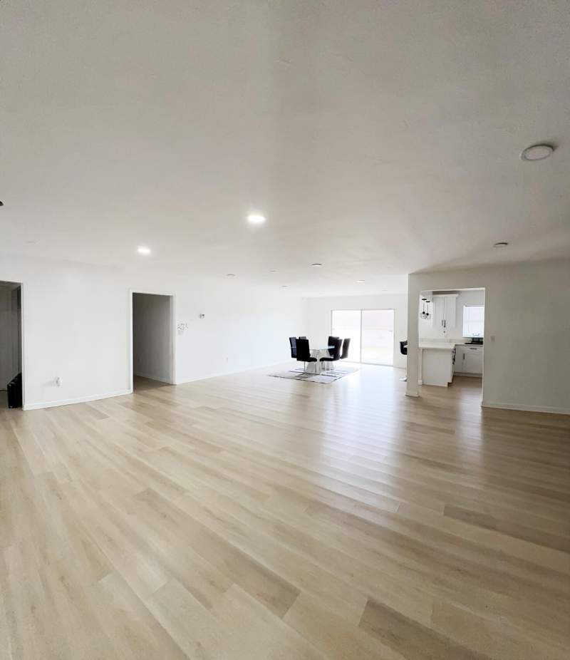 4 bedroom Single Family Residence at 870 E Main Street, S/D Of 8-42-37 In Pb 7 P 29 & Official, Pahokee — photo 2