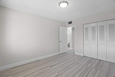 148 Hastings I, West Palm Beach FL - photo 11 of 35