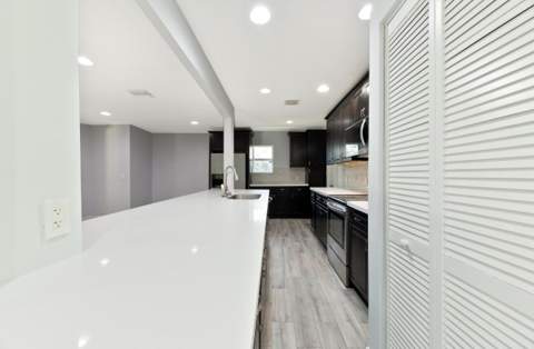 2160 NE 55th Court, Fort Lauderdale FL - photo 9 of 45