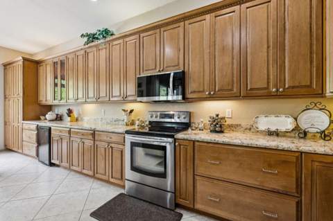 5521 Albin Drive, Greenacres FL - photo 20 of 41