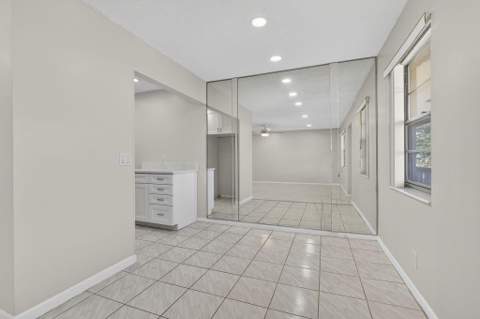 149 Hastings I, West Palm Beach FL - photo 7 of 34
