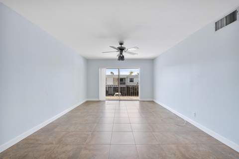 6253 Bay Club Drive #3, Fort Lauderdale FL - photo 7 of 44