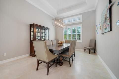 7630 Maywood Crest Drive, Palm Beach Gardens FL - photo 22 of 101