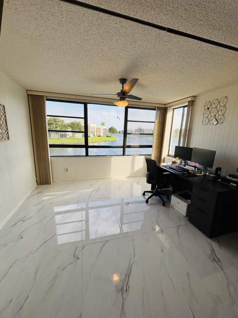 10526 E Clairmont Circle, Tamarac FL - photo 21 of 59