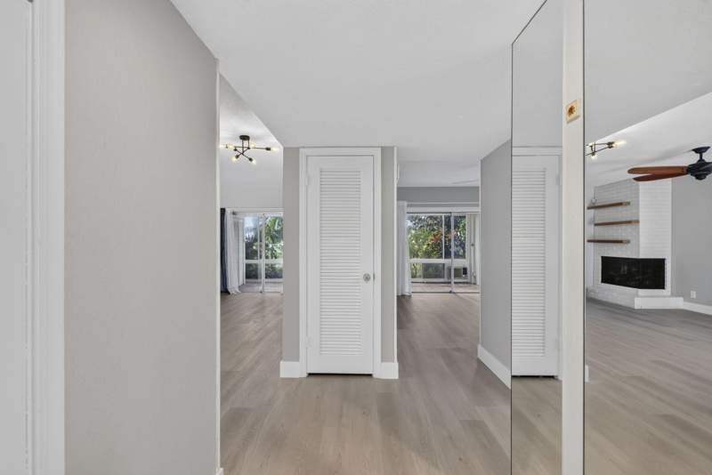 3 bedroom Condominium at 3107 N Palm Aire Drive, No 2 Palm-Aire Country Club, Pompano Beach — photo 2
