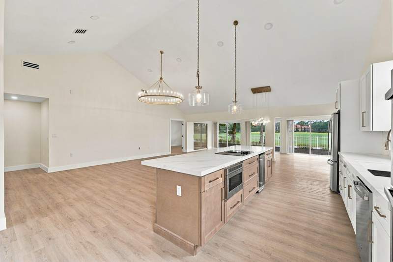 3 bedroom Single Family Residence at 2398 Saratoga Bay Drive, Saratoga Bay, West Palm Beach — photo 3