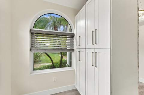 2398 Saratoga Bay Drive, West Palm Beach FL - photo 7 of 56
