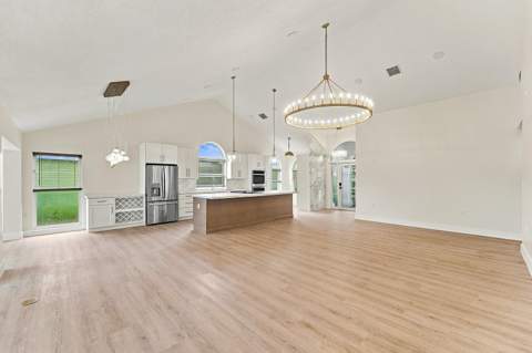 2398 Saratoga Bay Drive, West Palm Beach FL - photo 9 of 56