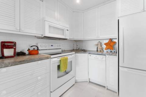 2830 NE 30th Street #9, Fort Lauderdale FL - photo 12 of 33
