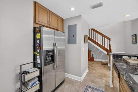 2439 Treasure Isle Drive #Unit 7, West Palm Beach FL - photo 15 of 101