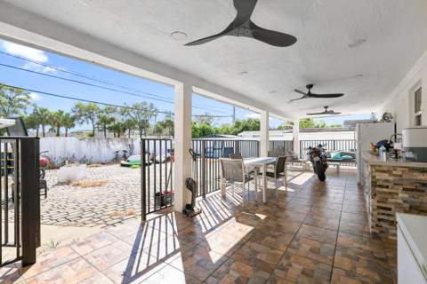 148 Browning, West Palm Beach FL - photo 10 of 20