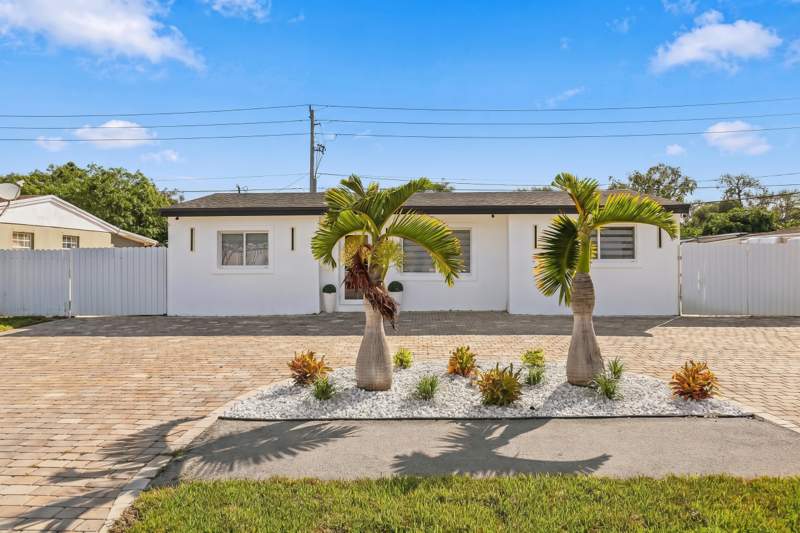3 bedroom Single Family Residence at 148 Browning, Gun Club Estates In, West Palm Beach — photo 3
