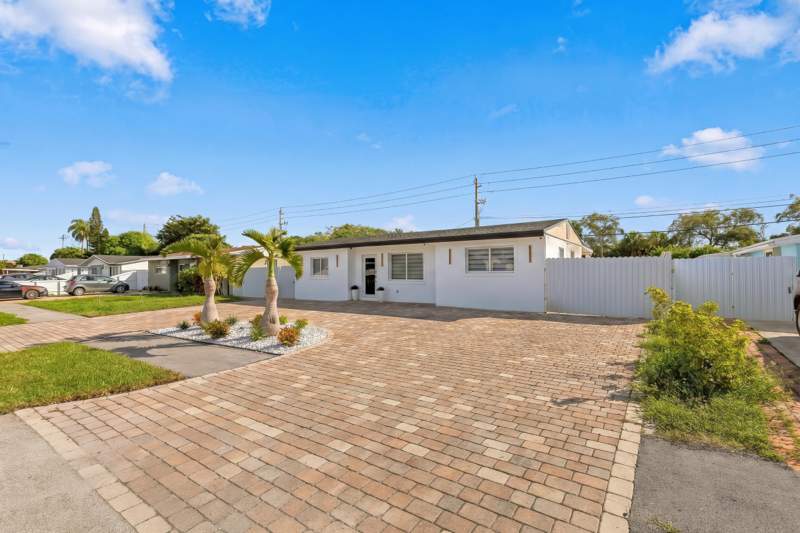 3 bedroom Single Family Residence at 148 Browning, Gun Club Estates In, West Palm Beach — photo 4