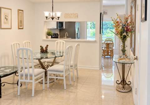 4900 SW 31st Terrace, Fort Lauderdale FL - photo 6 of 21