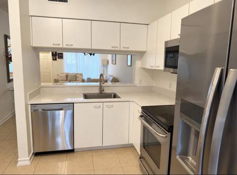 4900 SW 31st Terrace, Fort Lauderdale FL - photo 8 of 21