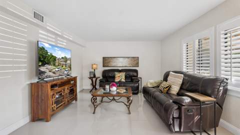 219 Wimbledon Lakes Drive, Plantation FL - photo 12 of 50