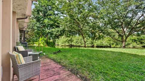 219 Wimbledon Lakes Drive, Plantation FL - photo 20 of 50