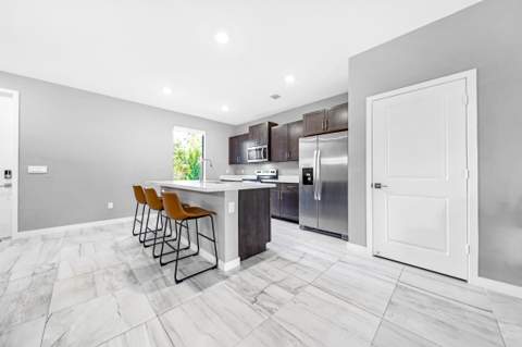545 NW 17th Street, Fort Lauderdale FL - photo 13 of 37