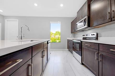 545 NW 17th Street, Fort Lauderdale FL - photo 20 of 37