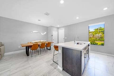 545 NW 17th Street, Fort Lauderdale FL - photo 18 of 37