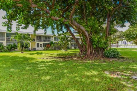 74 Newport Court, Deerfield Beach FL - photo 17 of 27