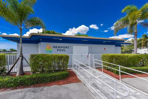 74 Newport Court, Deerfield Beach FL - photo 24 of 27