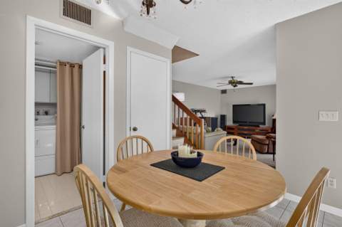 5551 NW 61st Place, Tamarac FL - photo 19 of 40