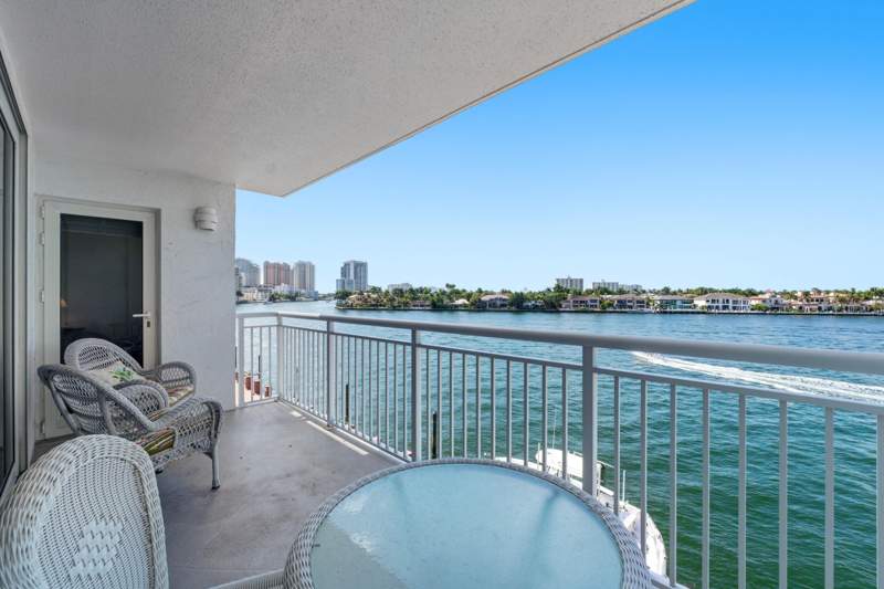 2 bedroom Condominium at 511 Bayshore Drive #410, Bayshore Towers, Fort Lauderdale — photo 4