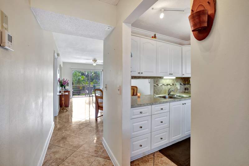 1 bedroom Condominium at 2800 NW 47th Terrace #203B, Lauderdale Oaks Condo 4, Lauderdale Lakes — photo 3