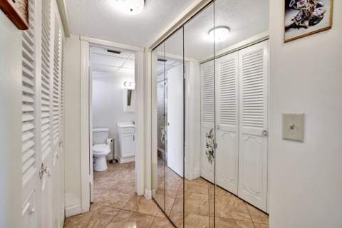 2800 NW 47th Terrace #203B, Lauderdale Lakes FL - photo 18 of 47